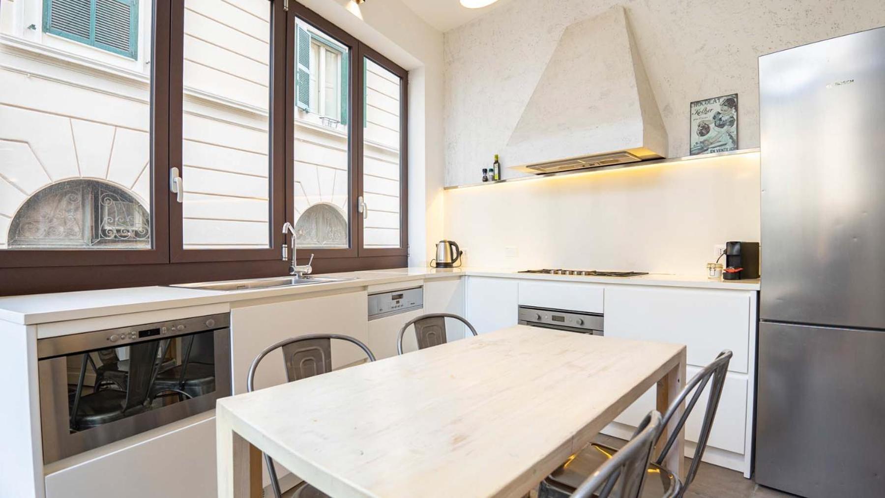 Cozy Nest With Terrace In Trastevere โรม ภายนอก รูปภาพ
